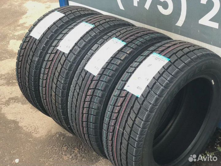 Triangle TR777 215/70 R16
