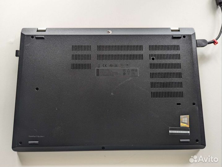 Lenovo Thinkpad T15p Core I5-10300H/16/512raid/FHD