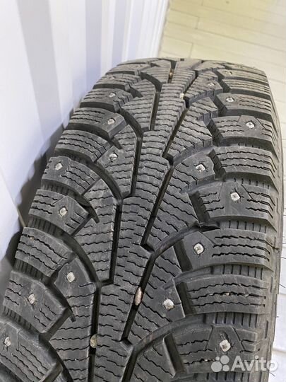 Nokian Tyres Nordman 5 SUV 235/65 R17