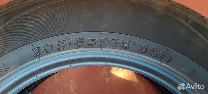Kumho Eco Solus KL21 205/65 R16 95