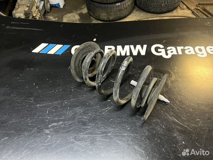 Пружина задняя bmw e36