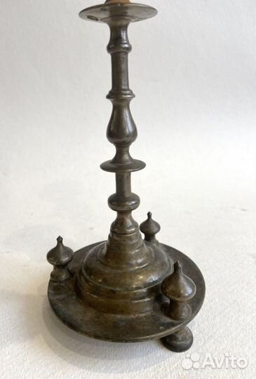 Бронзовый подсвечник на ножках 20,5см