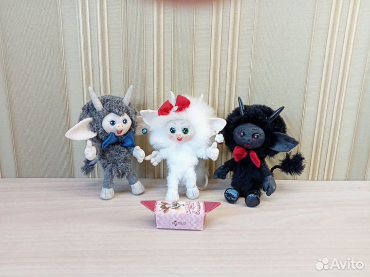 Чертёнок с бабочкой