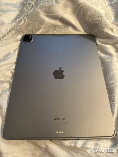 iPad pro 12.9 2022 256gb