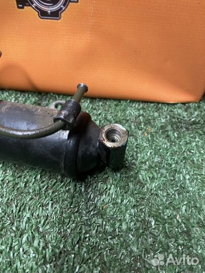 Рабочий цилиндр сцепления KIA Carnival 2 VQ