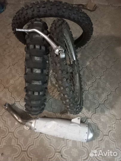 Колеса в сборе Yamaha yz250f 2014год колеса