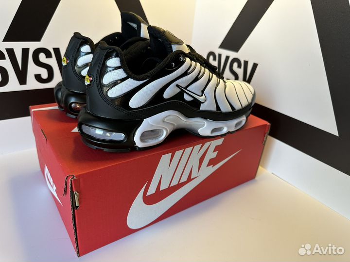 Кроссовки Nike Air Max Tn Plus