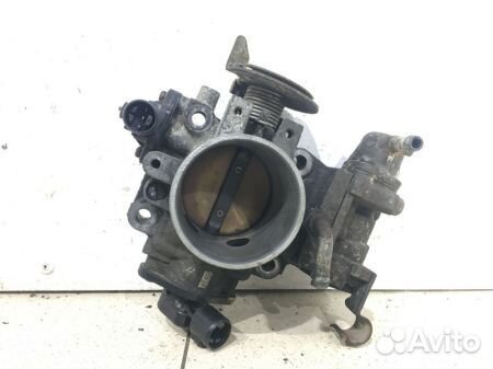 Дроссельная заслонка