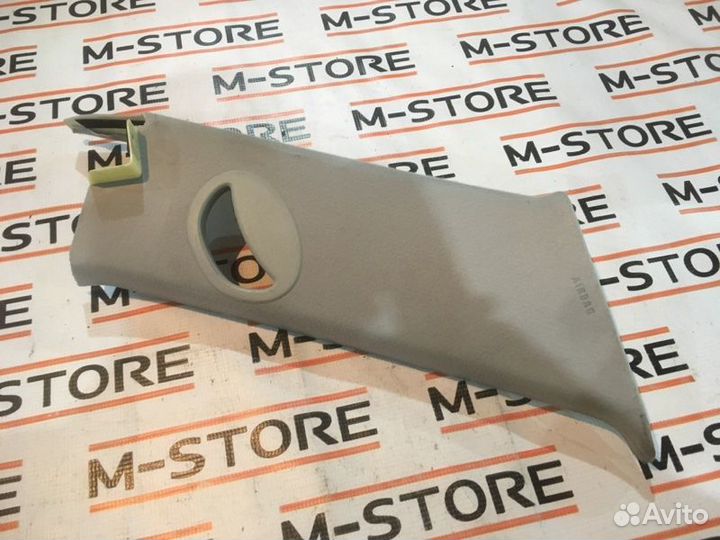 Обшивка стойки задняя левая Bmw X5 E53 M54B30 2004