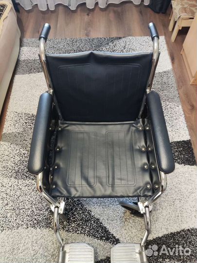 Инвалидная коляска