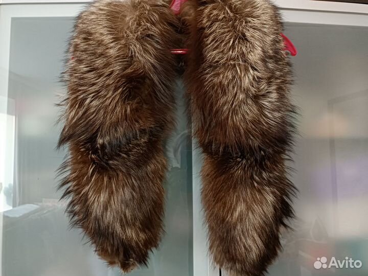 Меховой воротник чернобурка