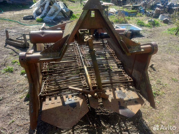 Картофелекопалка. Копалка для корнеплодов