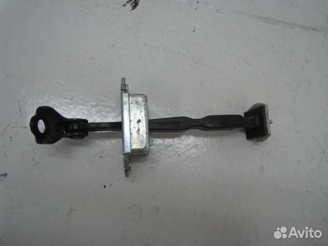 Ограничитель двери Nissan Almera G15