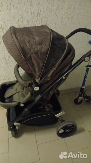 Прогулочная коляска