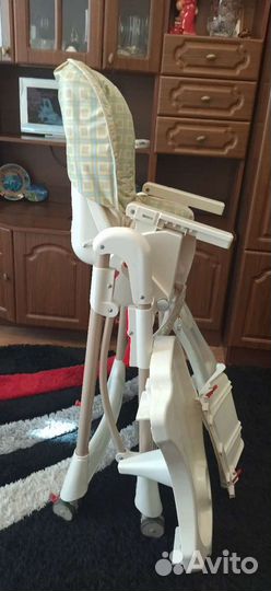 Детское кресло для кормления
