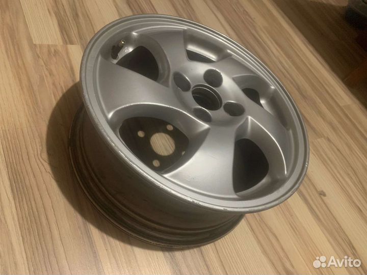 Продам диски r15