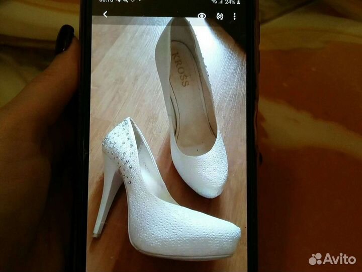Туфли белые 36