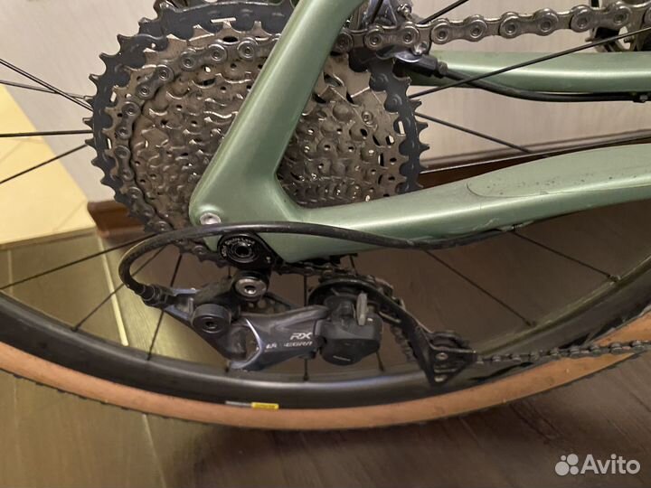 Гревел Cannondale Topstone M Ultegra Carbon колеса