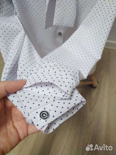 Новая школьная рубашка на1 класс