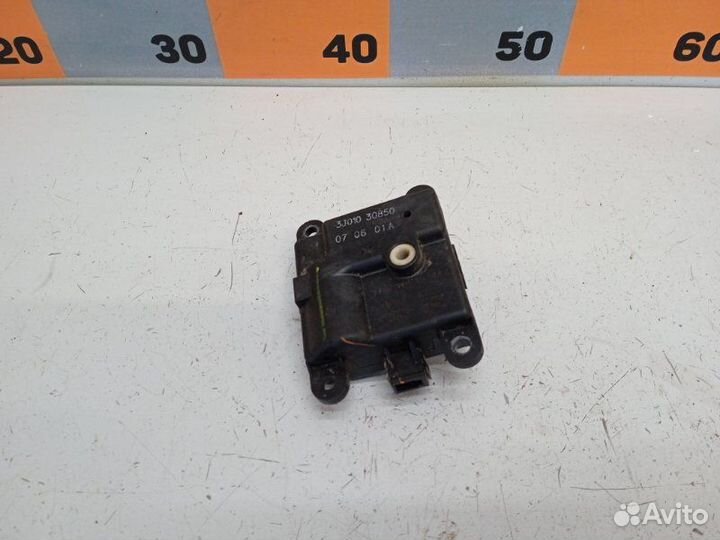 Моторчик заслонки отопителя Nissan Murano Z50 3.5