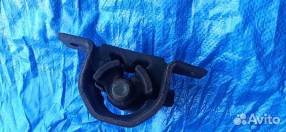 Подушка двигателя правая Nissan Almera Classic