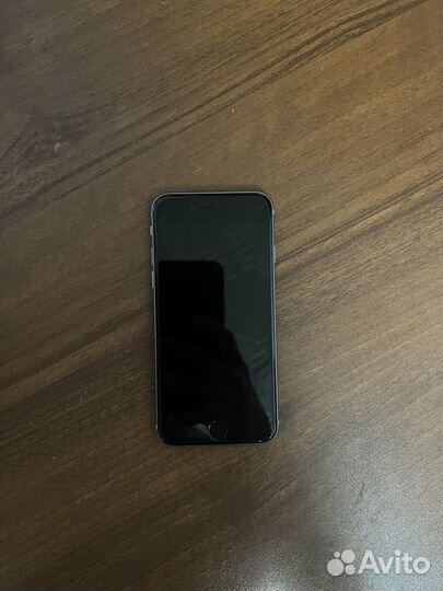 iPhone 6S, 32 ГБ