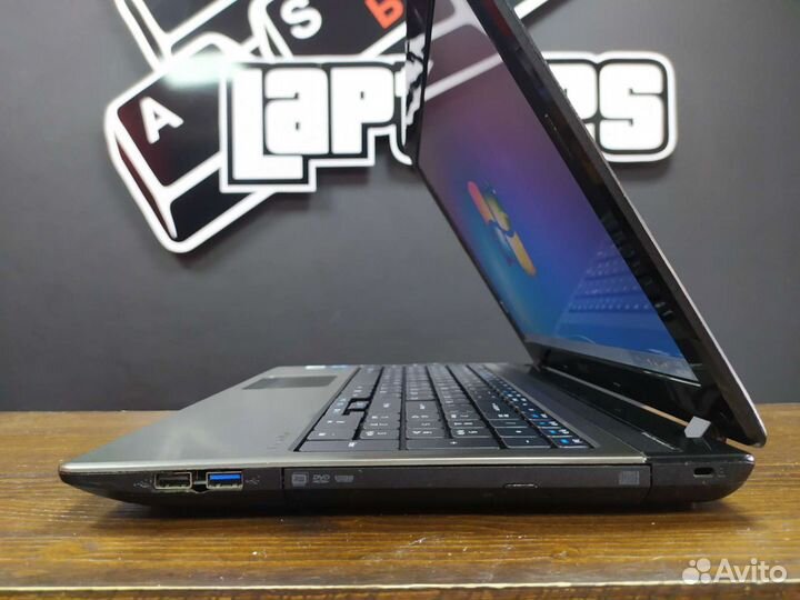 Ноутбук Acer / 15.6