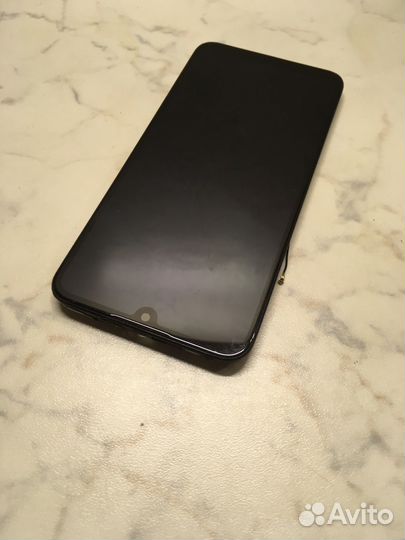 Xiaomi Mi Play, 4/64 ГБ
