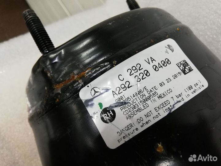 Пневмостойка правая Mercedes W292 GLE мерседес гле