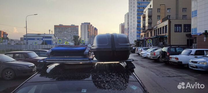 Багажник бокс на крышу