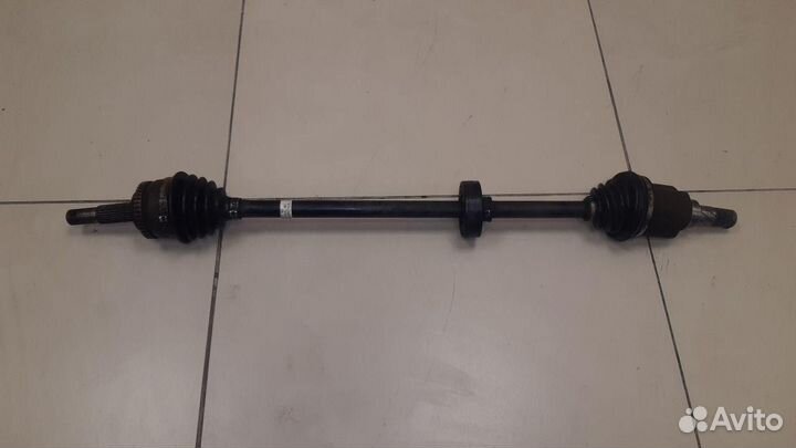 Полуось (привод) правая