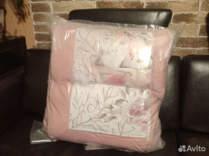 Комплект белья в детскую кроватку