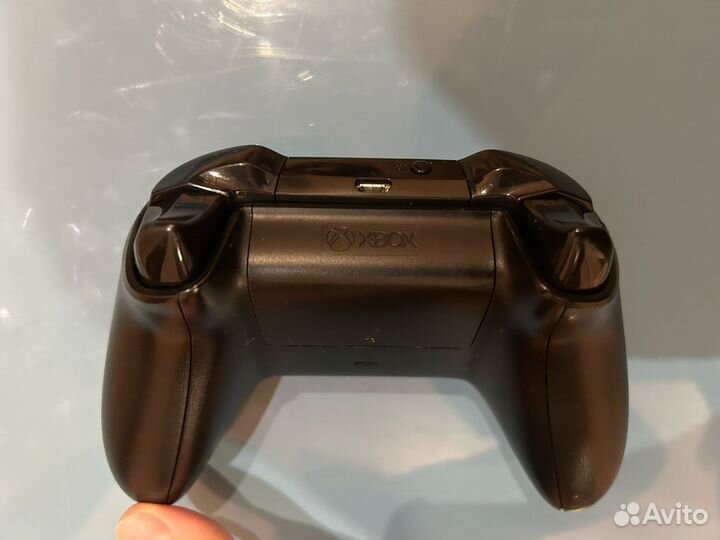 Геймпад xbox One