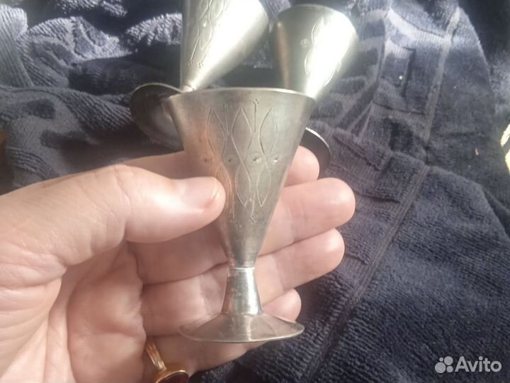 Стопки серебро