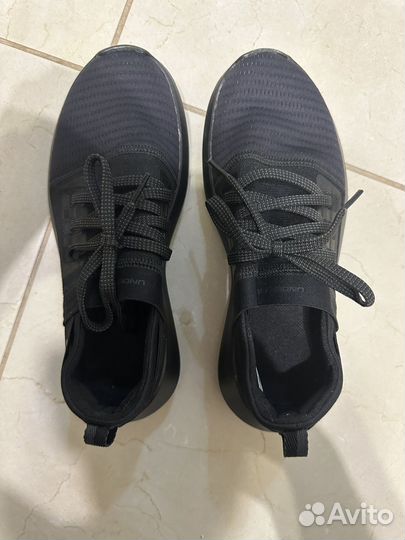 Кроссовки under armour