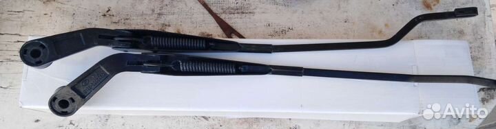 Рычаг стеклоочистителя ваз Приора