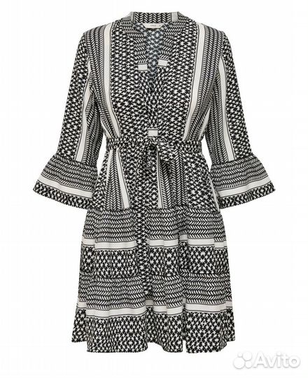 Платье женское летнее only чёрно-белое 44 s m