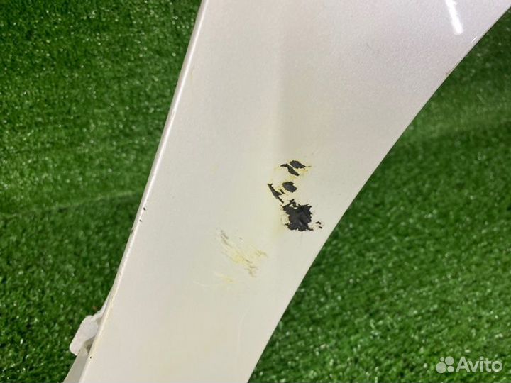 Крыло переднее правое Peugeot 308