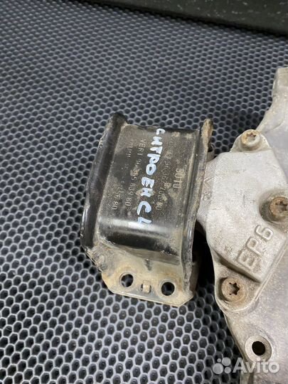 Подушка двигателя Ситроен C4 EP6