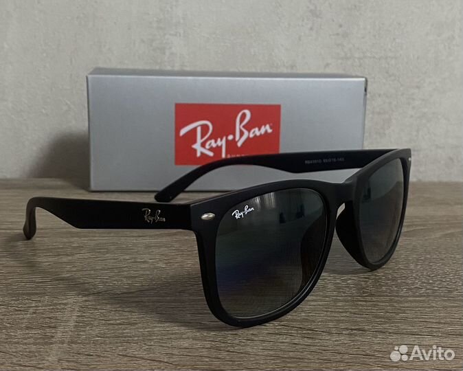 Очки ray ban wayfarer