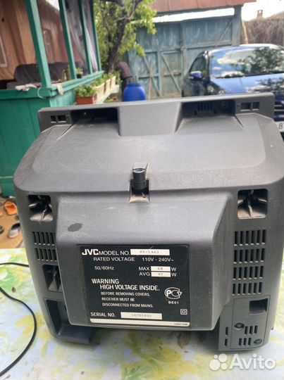 Телевизор на запчасти