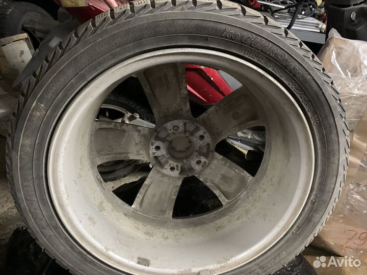 Yokohama Ice Guard IG30 225/45 R18