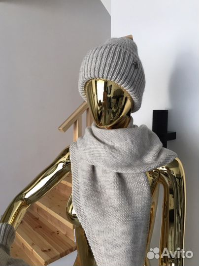 Шапка платок рукавицы