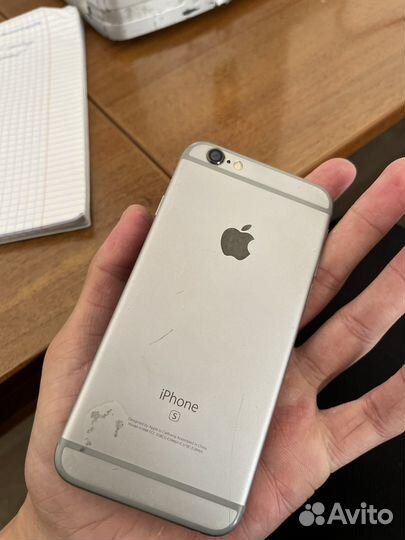 iPhone 6S, 64 ГБ