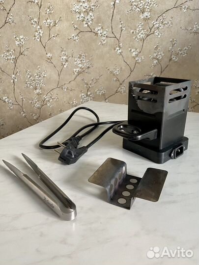 Плитка и щипцы