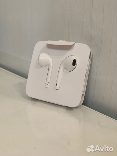 Наушники apple earpods lightning