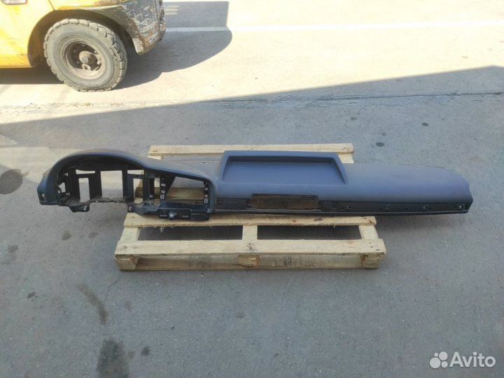 Накладка панели приборов верхняя Man Tgx