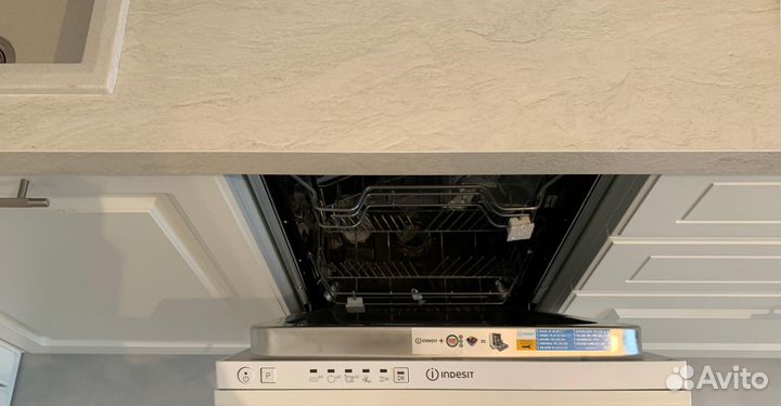 П образная кухня на заказ. Фабрика