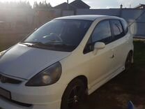 Honda Fit 1.3 CVT, 2002, 260 303 км, с пробегом, цена 440 000 руб.