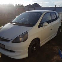 Honda Fit 1.3 CVT, 2002, 260 303 км, с пробегом, цена 440 000 руб.